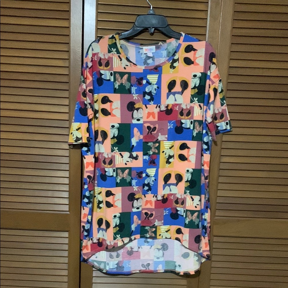 Disney x LuLaRoe Minnie Mouse Irma Pop Art Hi-Low Tunic Tee Shirt Small S NWOT
